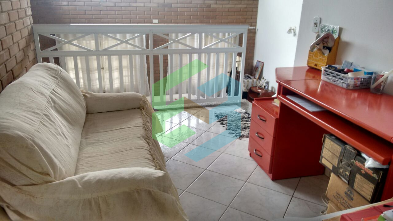 Casa de campo com 3 dorm (1 suíte) – Centro – Itariri