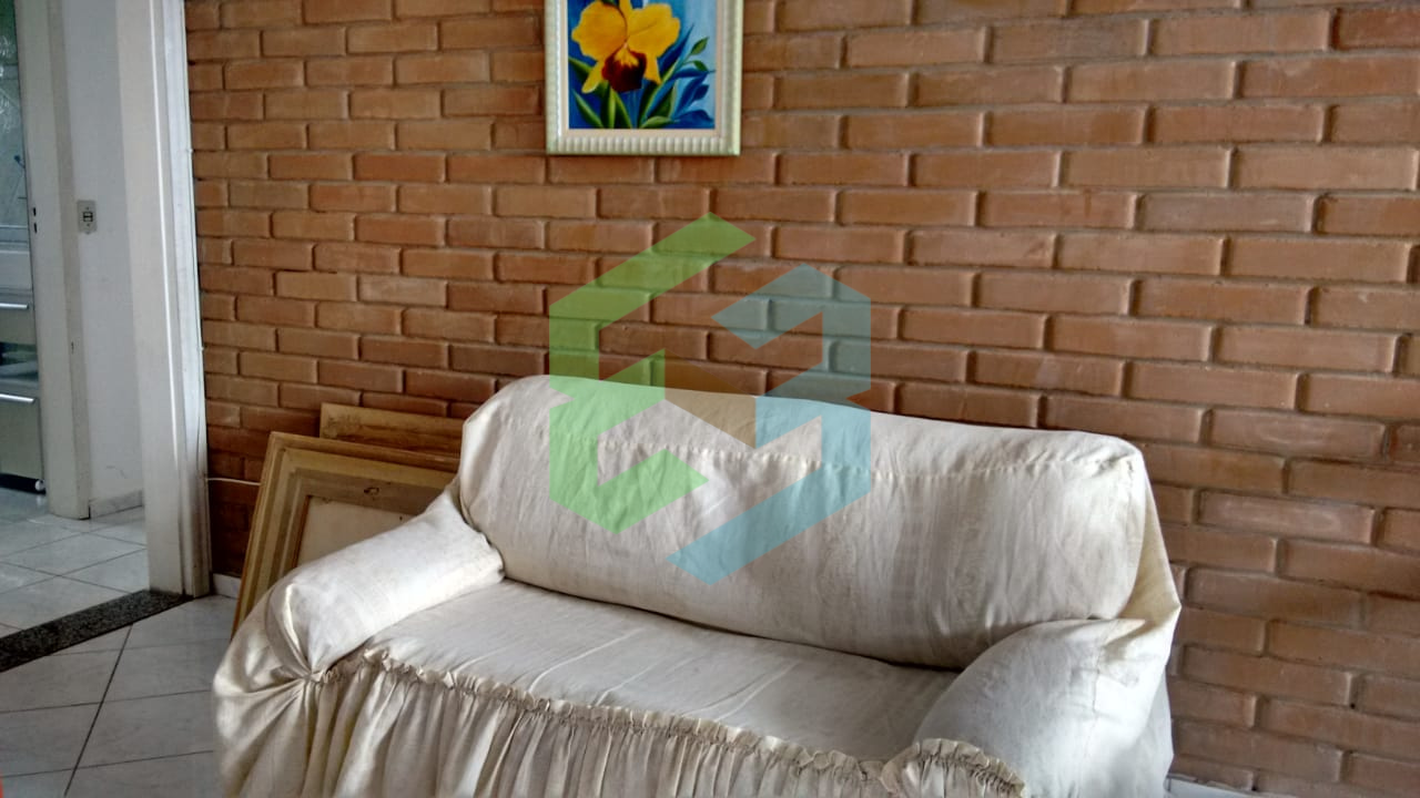 Casa de campo com 3 dorm (1 suíte) – Centro – Itariri