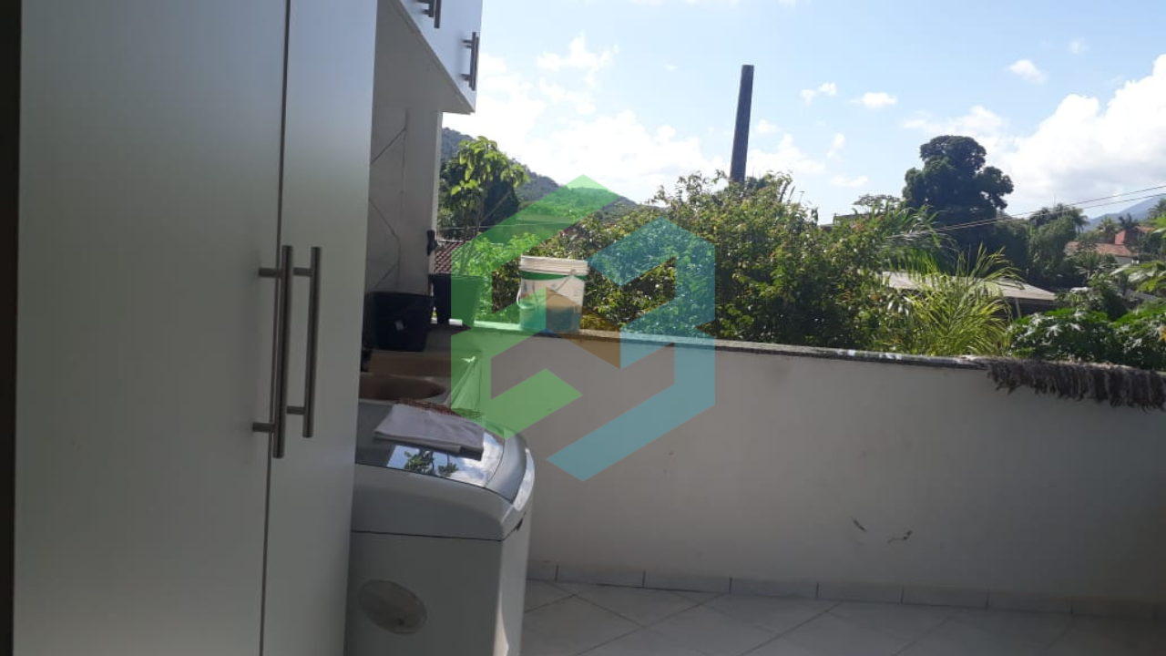 Casa de campo com 3 dorm (1 suíte) – Centro – Itariri