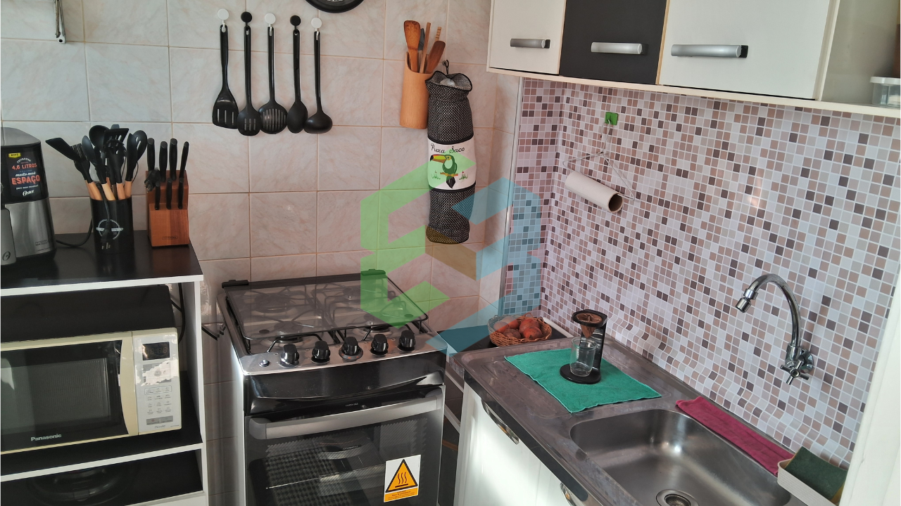 Apartamento de 1 dormitório (2º reversível) no Centro, perto da praia