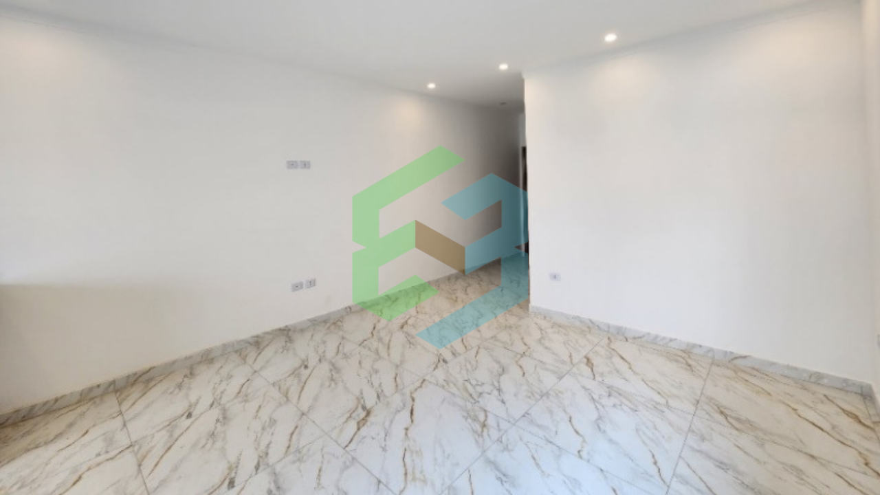 Flora Rica II – Casa 2 dormitórios (1suíte), piscina e 2 vagas