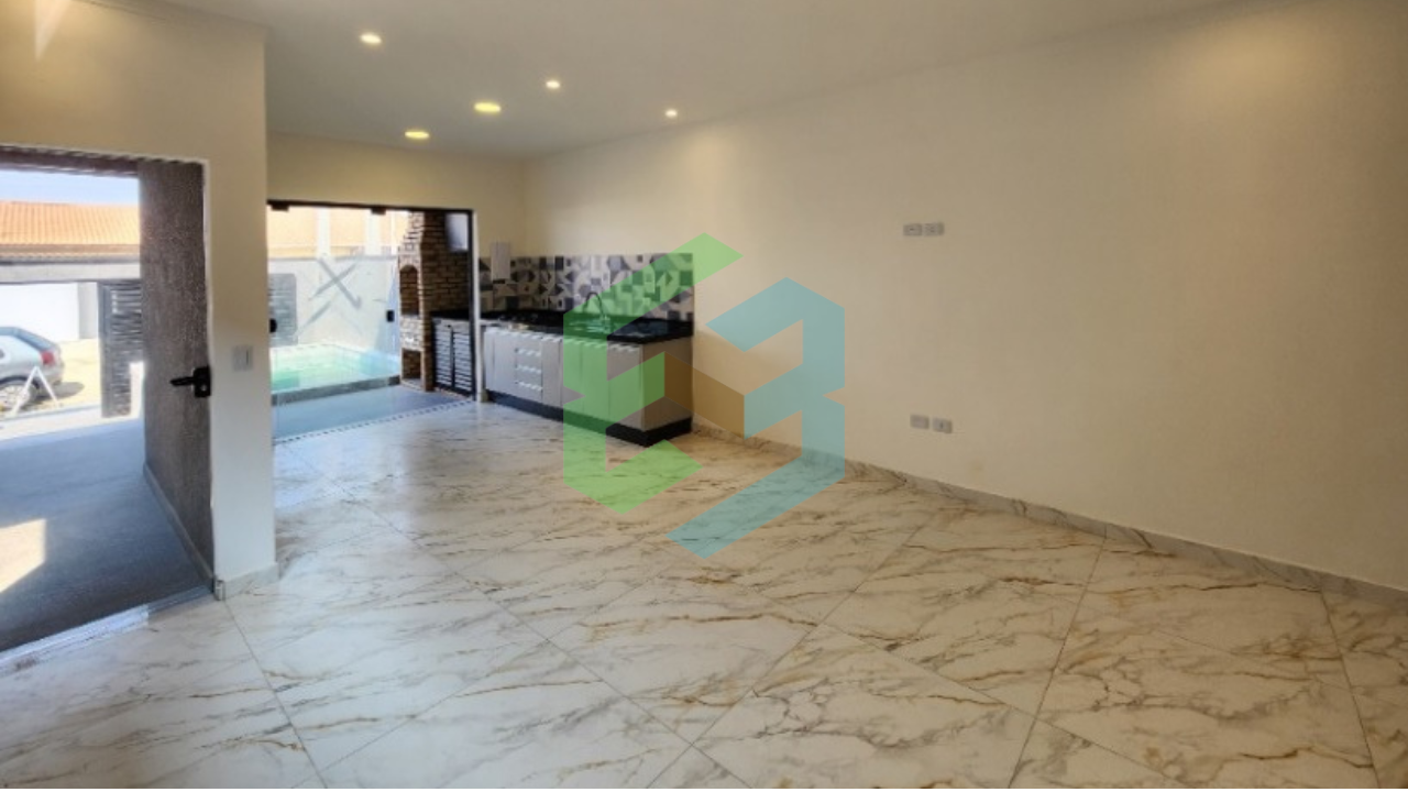 Flora Rica II – Casa 2 dormitórios (1suíte), piscina e 2 vagas