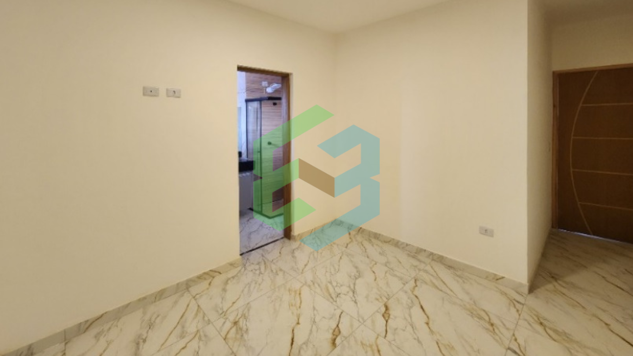 Flora Rica II – Casa 2 dormitórios (1suíte), piscina e 2 vagas