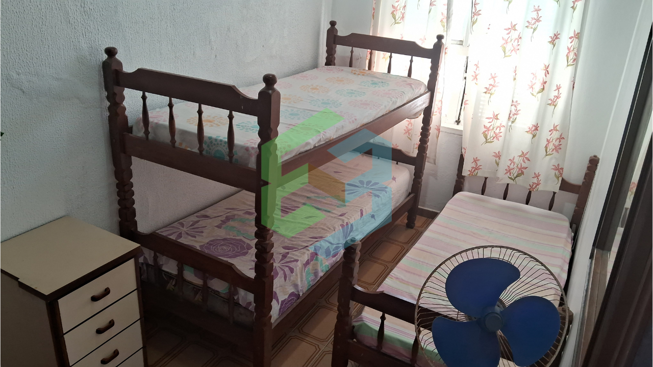 Casa 3 dorm (3 súítes), 7 vagas, entrada por 2 ruas diferentes