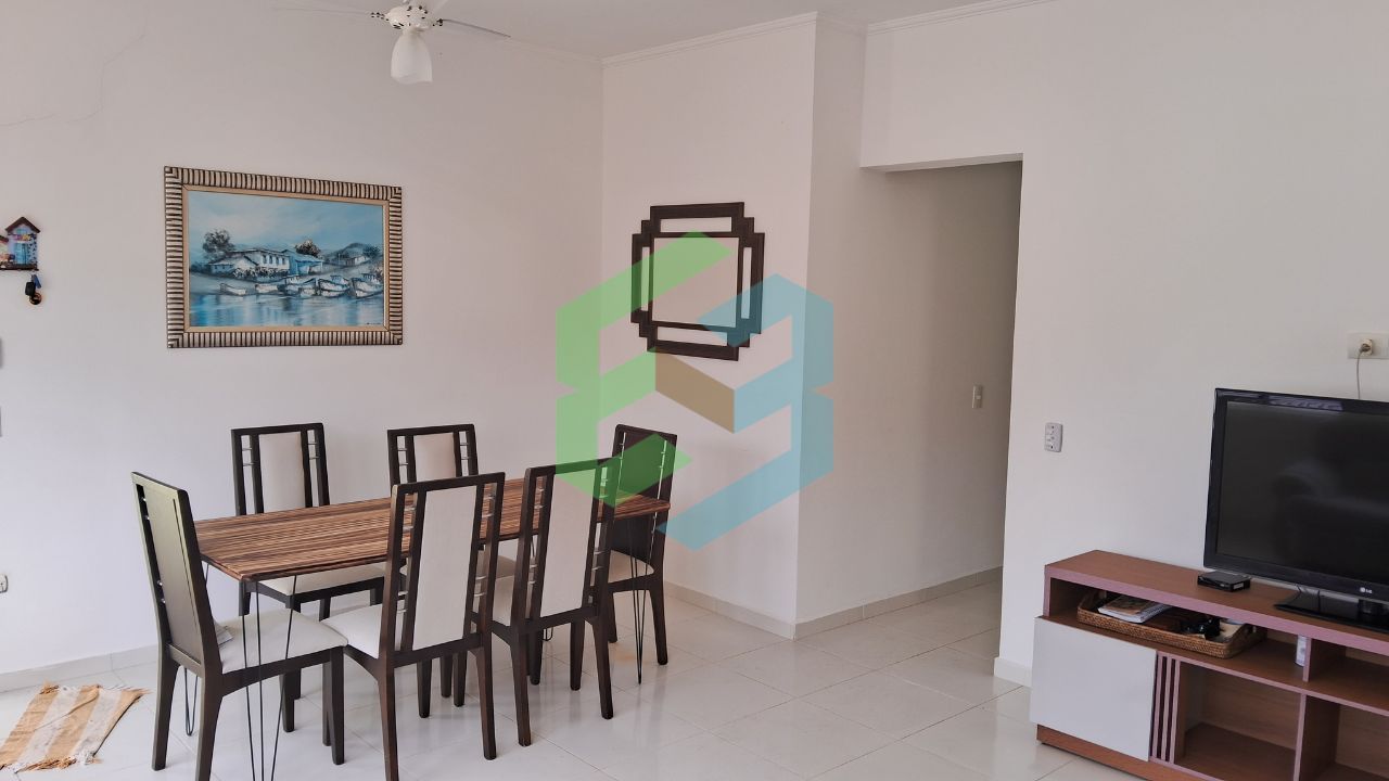 Refúgio perfeito a 150 metros da praia com 3 dorm (1suite) e piscina