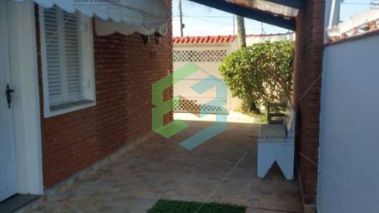 Casa 3 dorm (3 súítes), 7 vagas, entrada por 2 ruas diferentes