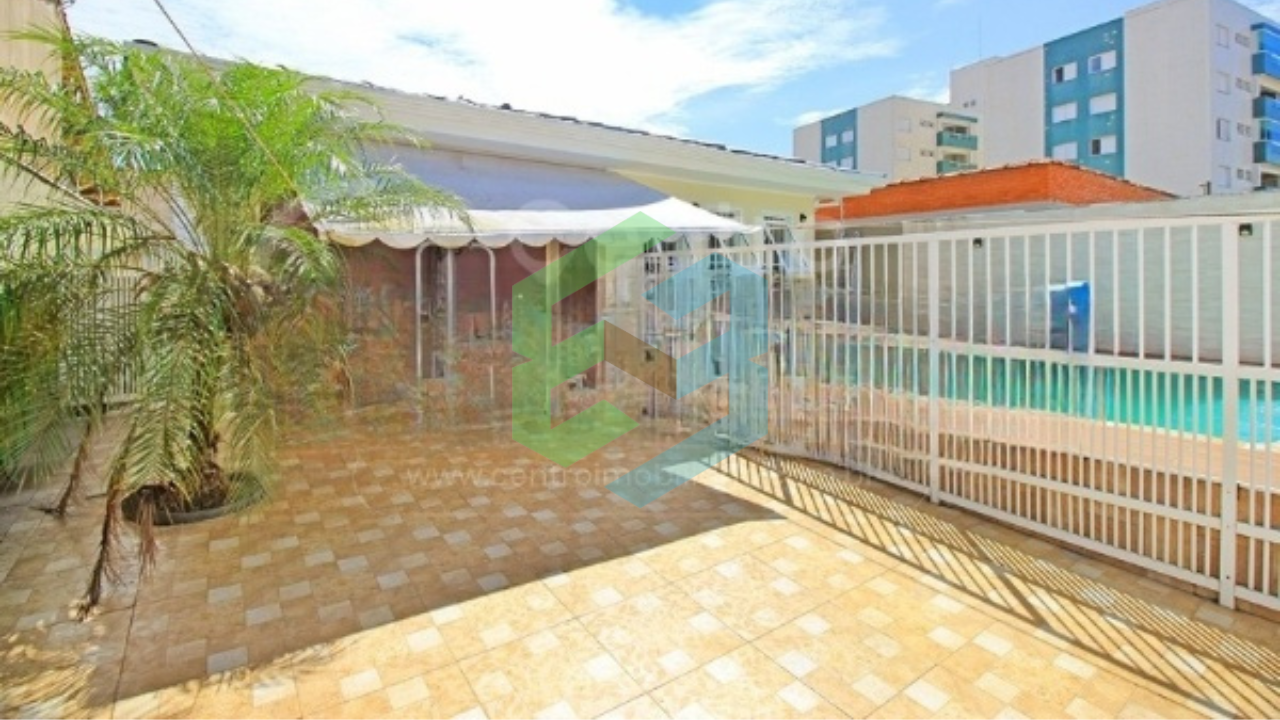 Casa no Oásis, 3 dorm (1 suíte), 2 vagas, piscina, próximo a praia