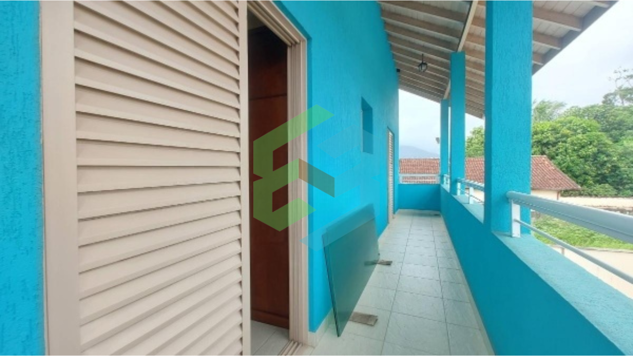 Sobrado 4 dorm (2 suítes), piscina, área gourmet, 6 vagas