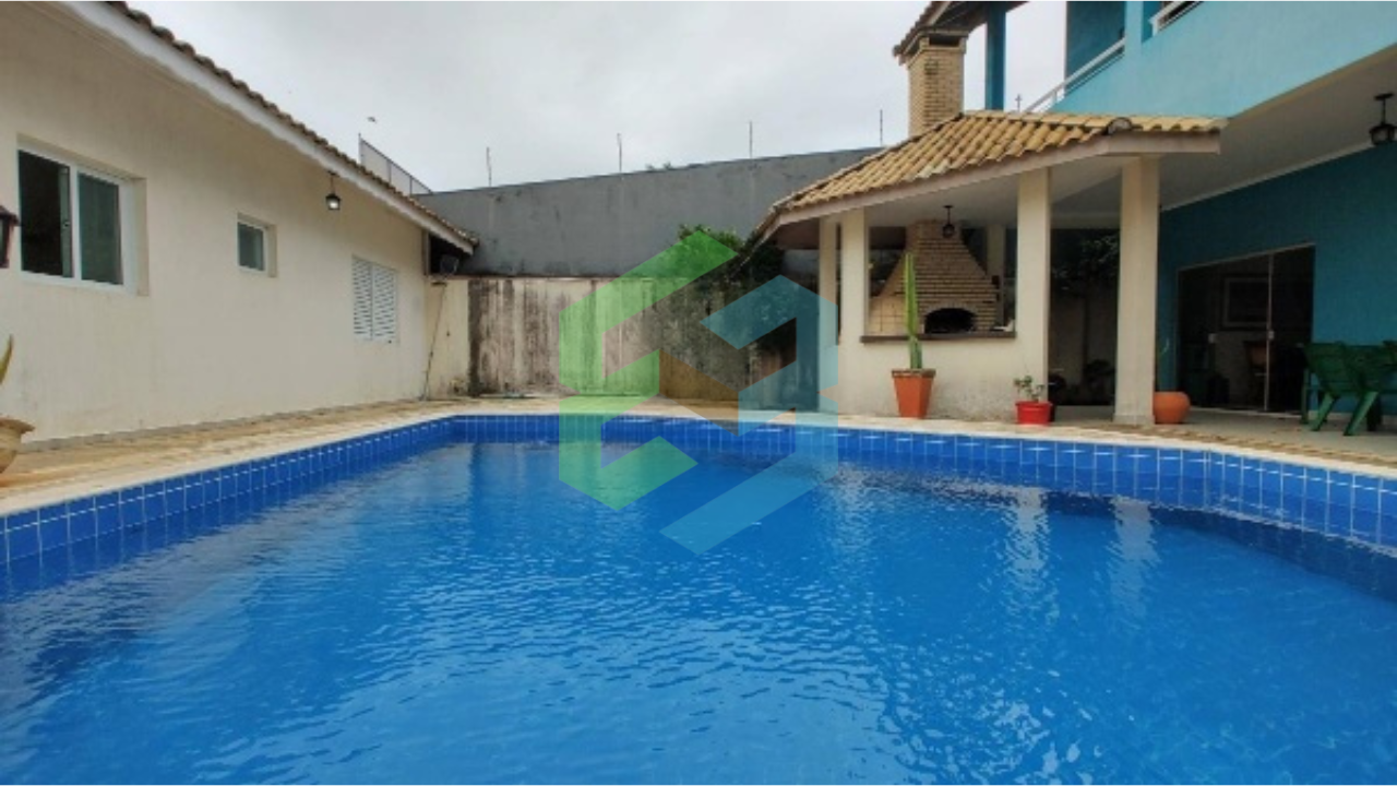Sobrado 4 dorm (2 suítes), piscina, área gourmet, 6 vagas