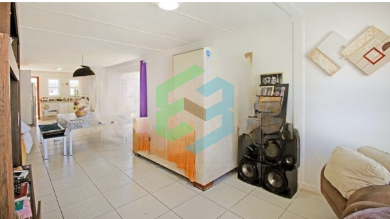Casa no Oásis, 3 dorm (1 suíte), 2 vagas, piscina, próximo a praia