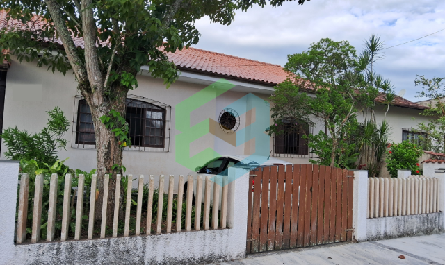 Casa térrea, 2 dorm, churrasqueira, no Stella Maris
