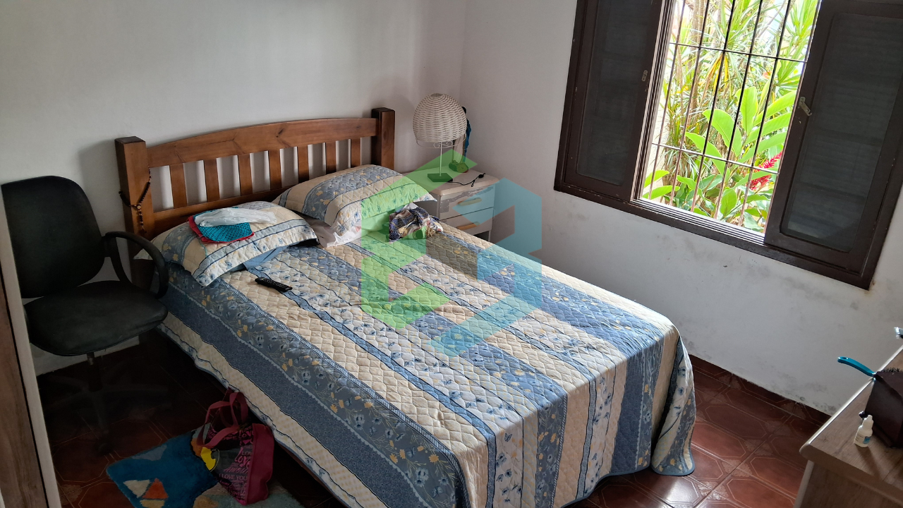 Casa térrea, 2 dorm, churrasqueira, no Stella Maris