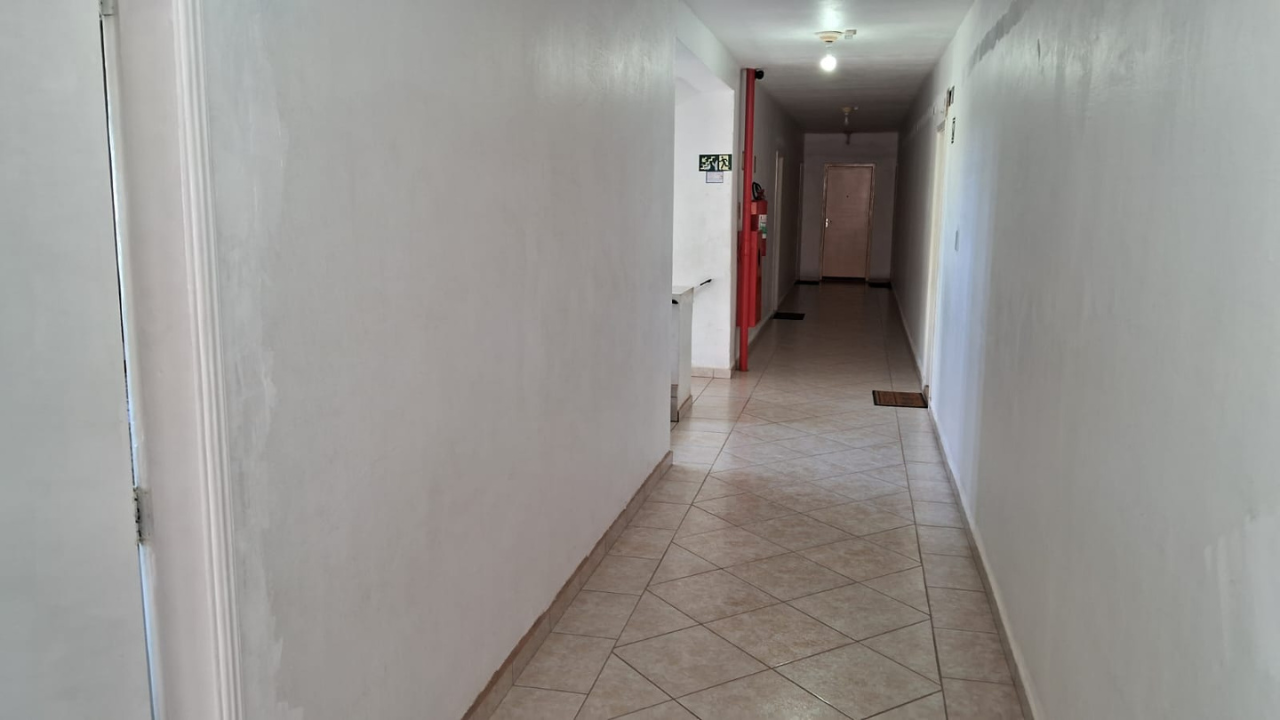 Kitnete com 1 dormitório no Centro sem garagem