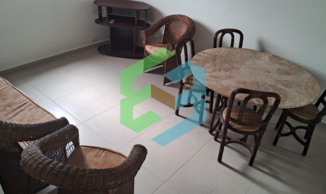 Apartamento no centro com 1 dormitório sem garagem