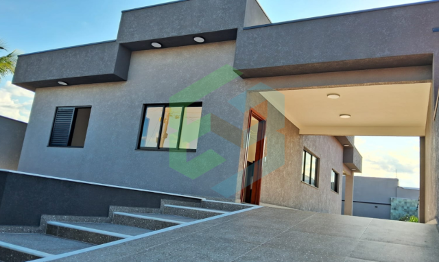 Casa Nova de Alto Padrão a 800m da Praia no Cidade Nova Peruíbe