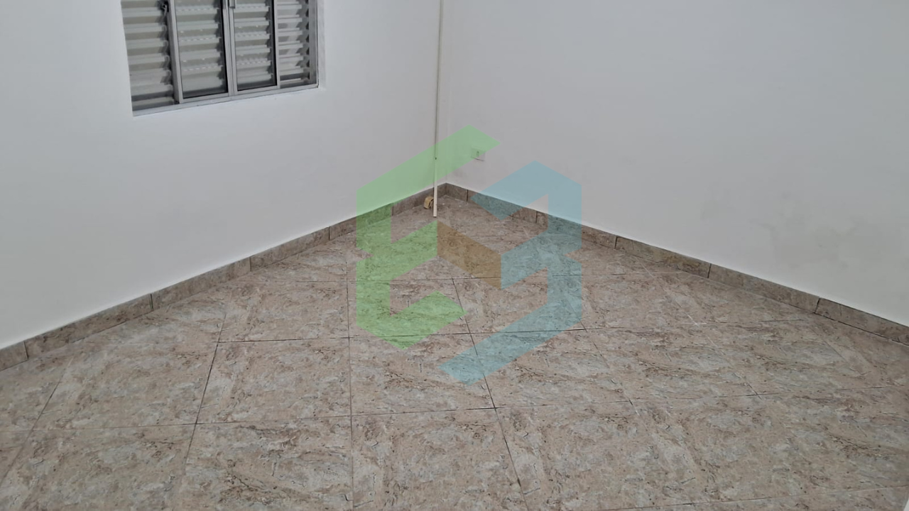 Oportunidade: Casa Próxima à Praia com Edícula em Peruíbe