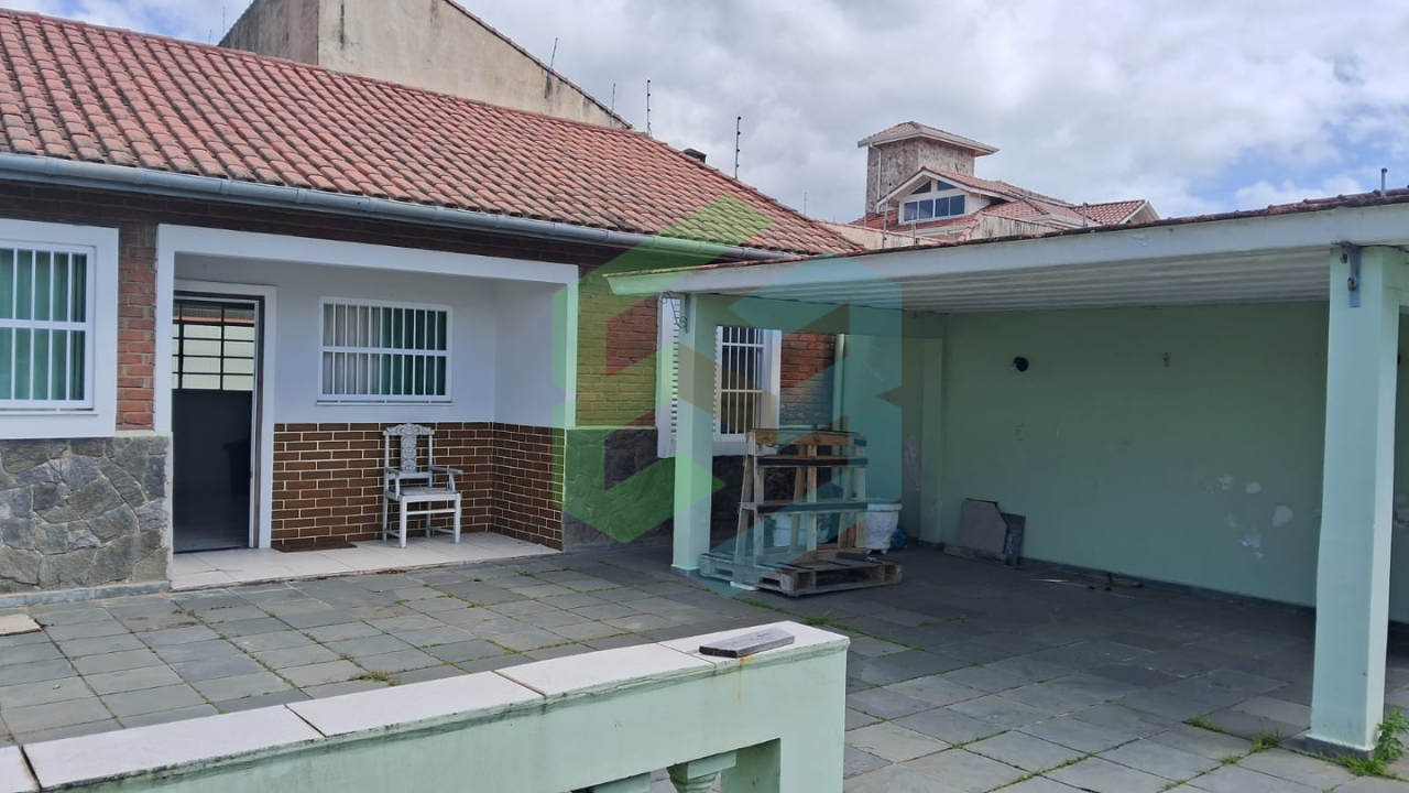 Mini chácara, 2 dorm, sem degraus no Centro de Peruíbe