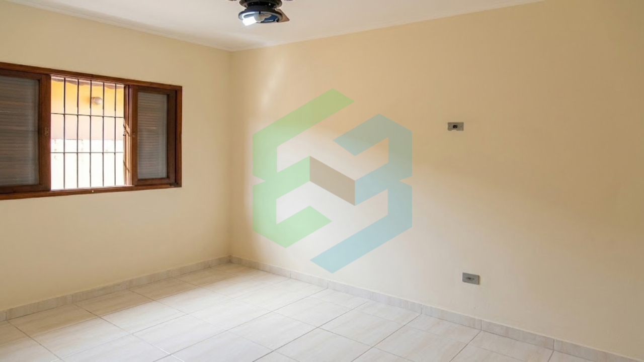 Casa no Stella Maris, 3 dorm e 700 metros da praia